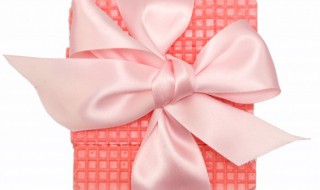 满月老公送老婆什么 满月老公送老婆什么花