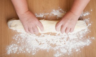 酵母发面可以放冰箱吗（酵母发面能放冰箱吗）