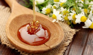 蜂蜜用放冰箱保存吗（蜂蜜用放冰箱保存吗多久）