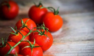西红放冰箱吗 西红柿为啥不能放冰箱里