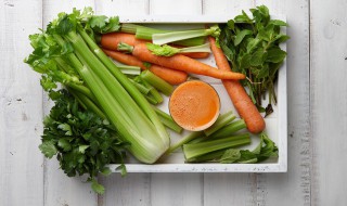 菜可以放冰箱冷冻吗 菜可以放冰箱冷冻吗多久