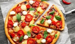 披萨放冰箱三天能吃吗 披萨放冰箱三天还能吃吗