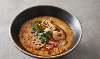 菜是热的能放冰箱吗 菜是热的能放冰箱吗冬天