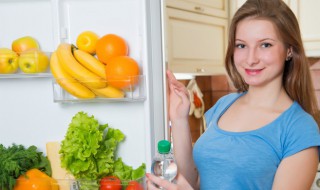 月饼要放冰箱吗（月饼要放冰箱吗多少度）