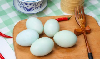 咸鸭蛋能放冰箱吗（咸鸭蛋能放冰箱吗?）