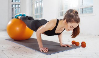 瑜伽垫哪一面是正面 瑜伽垫子哪面是正面