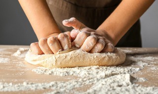 小苏打发面起什么作用 小苏打用来发面