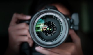 相机镜头脏了如何清洗（相机镜头脏了如何清洗视频）