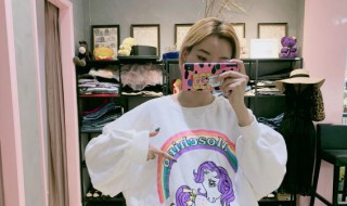 卫衣太脏了如何清洗干净（卫衣太脏了如何清洗干净呢）