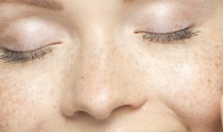 小苏打加什么可以祛斑（小苏打加什么可以祛斑呢）