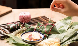 粽子叶煮好之后两头需要剪掉吗（粽子叶煮好之后两头需要剪掉吗图片）