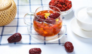 枸杞泡多长时间（枸杞泡多长时间合适）