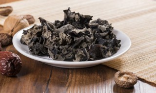 木耳最长能泡多长时间 木耳最长能泡多长时间能吃