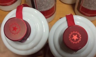 茅台真假怎么分辨真假（茅台真假怎么分辨真假图片）