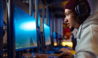 声卡怎么放伴奏（声卡怎么放伴奏别人能听见）