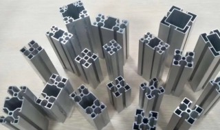 铝合金脏了怎么清洗剂（铝合金怎么清洗污垢）