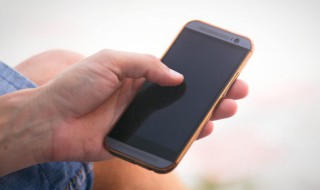 手机壳脏了怎么办（亮面手机壳脏了怎么办）