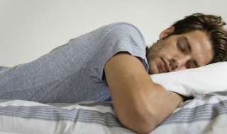 做梦梦到蛇怎么回事（做梦梦到蛇怎么回事儿?）