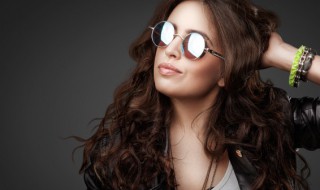 眼镜镜面花了怎么办 眼镜花了该怎么办