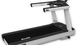 跑步机怎么操作使用 健身房跑步机怎么操作使用