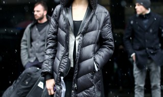 羽绒服领子脏了如何清洗（羽绒服领子脏了如何清洗干净）