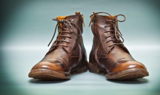 猪皮反绒皮鞋脏了如何清洗 羊皮反绒鞋子脏了怎么清洗