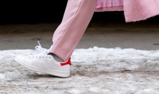 网眼球鞋脏了如何清洗（网眼鞋子脏了怎么洗）