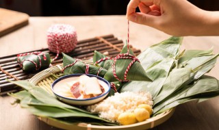 包粽子的粽子叶用煮吗 包粽子的粽子叶用煮吗还是蒸